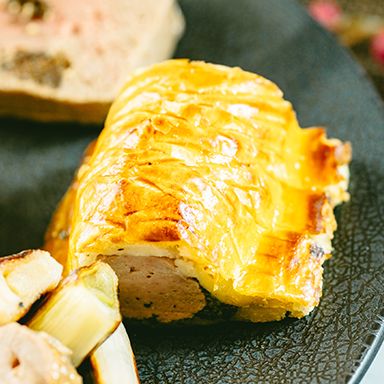 大桑産子羊のパイ包み焼き